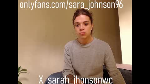 Snapshot of sara_johnson__ chatting on 02/05/25, 01:44 sara_johnson__ online show from 02/05/25, 01:44