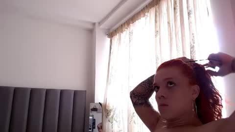 Snapshot of sara_johnson__ chatting on 05/16/26, 06:50 sara_johnson__ online show from 05/16/26, 06:50