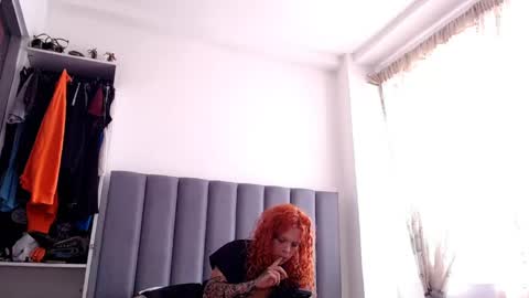 Snapshot of sara_johnson__ chatting on 05/31/26, 01:18 sara_johnson__ online show from 05/31/26, 01:18
