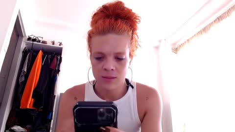 Snapshot of sara_johnson__ chatting on 06/01/26, 01:46 sara_johnson__ online show from 06/01/26, 01:46