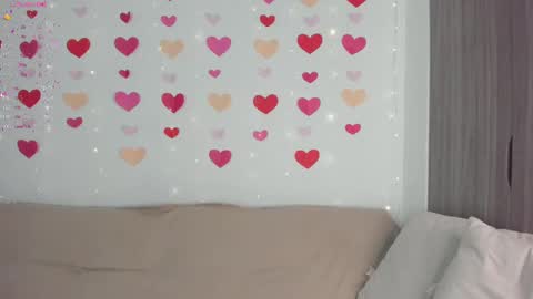 Sara  new account  give me thomb up  Follow me   help me reach 15k followers again   online show from 02/17/25, 01:04