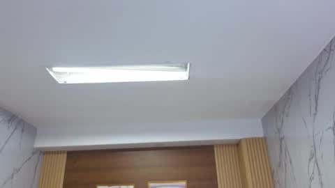 Snapshot of sara_lopez_s chatting on 04/27/26, 01:42 Sara online show from 04/27/26, 01:42
