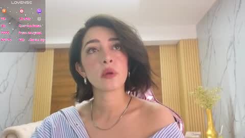 Snapshot of sara_lopez_s chatting on 06/08/26, 02:17 Sara online show from 06/08/26, 02:17