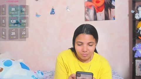 Snapshot of sara_mendez2_ chatting on 06/05/26, 12:39 Sara Mendez online show from 06/05/26, 12:39