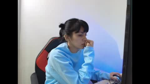 sara_mirandaaa online show from 04/21/26, 11:51