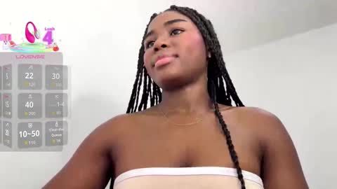 Snapshot of sara_muscle chatting on 02/23/26, 01:08 Sara online show from 02/23/26, 01:08