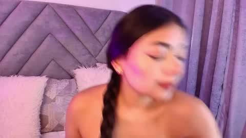 sara_owens7 online show from 04/21/26, 02:51