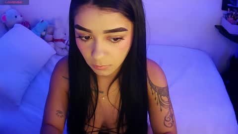 sara_ramirez0 online show from 12/11/24, 01:05