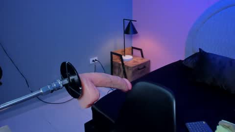 Sara  online show from 03/17/26, 08:34