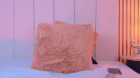 Sara online show from 04/28/26, 01:04