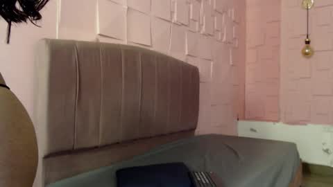 Sara online show from 02/27/26, 07:36