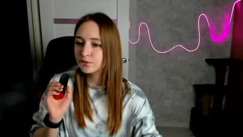 Sara online show from 05/13/26, 03:09