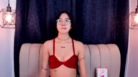 SARA SANTACRUZ online show from 02/11/26, 12:21