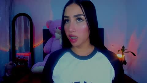 sara_stone03 online show from 02/14/25, 01:34