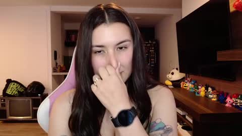 Sara online show from 01/21/25, 06:23