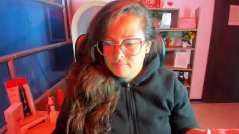 Snapshot of sara_thonson_ chatting on 11/09/25, 03:16 sara_thonson_ online show from 11/09/25, 03:16