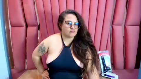 Snapshot of sara_thonson_ chatting on 07/18/26, 03:54 sara_thonson_ online show from 07/18/26, 03:54