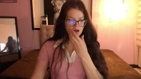 Snapshot of sara_valderrama_ chatting on 05/14/26, 12:56 sara_valderrama_ online show from 05/14/26, 12:56