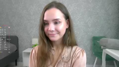 Im Sara  online show from 10/13/25, 07:36