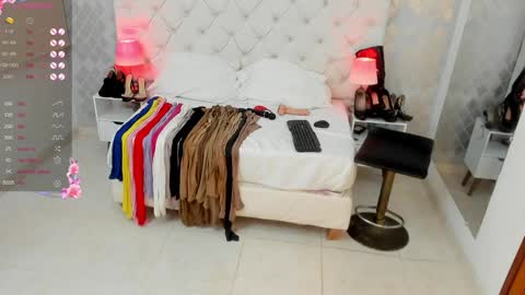 Saraa Gomez online show from 01/25/25, 11:00