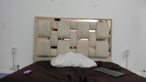 sara online show from 02/14/25, 09:34