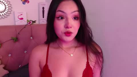          online show from 09/25/25, 04:00