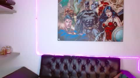 Snapshot of saraapril_1 chatting on 12/29/24, 03:11 SARAHGIL online show from 12/29/24, 03:11