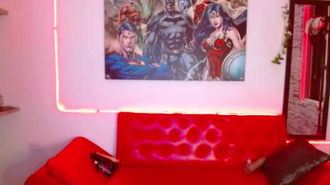 Snapshot of saraapril_1 chatting on 01/23/25, 05:35 SARAHGIL online show from 01/23/25, 05:35