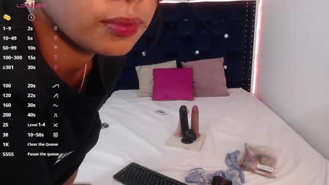 Snapshot of saraapril_1 chatting on 01/29/25, 07:53 SARAHGIL online show from 01/29/25, 07:53