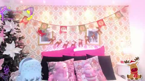 SaraAvila  online show from 12/18/25, 08:04