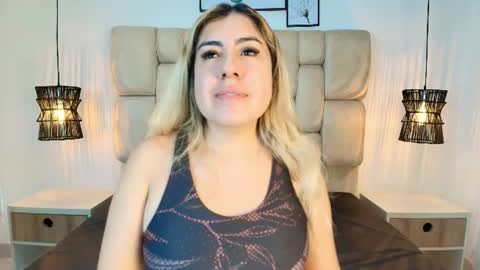 Snapshot of sarablonde_t chatting on 07/04/26, 08:15 sarablonde_t online show from 07/04/26, 08:15