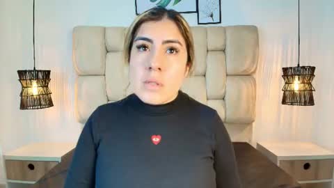 Snapshot of sarablonde_t chatting on 07/13/26, 07:27 sarablonde_t online show from 07/13/26, 07:27