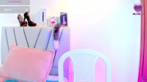 saraby__ online show from 04/27/26, 08:40