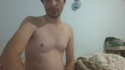 Snapshot of saraclit chatting on 12/16/24, 12:04 pass kika online show from 12/16/24, 12:04