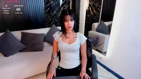 Snapshot of saracorraless chatting on 07/23/26, 05:44 Sara Everyday From 1430 to 2130 Col Time online show from 07/23/26, 05:44