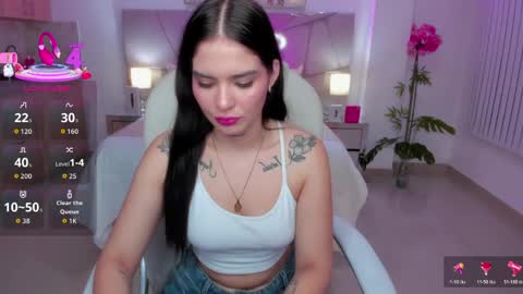 saracruz online show from 06/06/26, 03:22