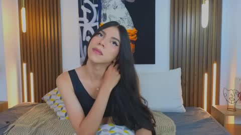 Sara online show from 04/29/26, 07:53