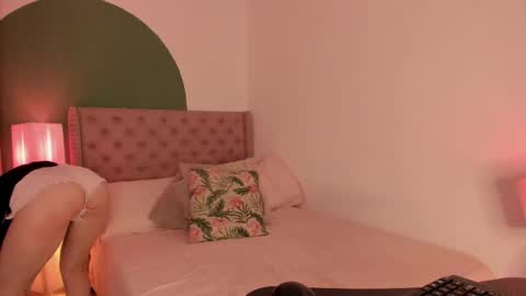 Sarada Parker online show from 02/10/25, 04:04