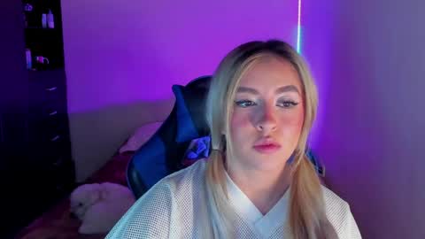 saradiazxxx online show from 04/09/26, 07:25