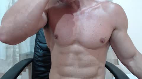 saradorj92 online show from 01/07/26, 10:34