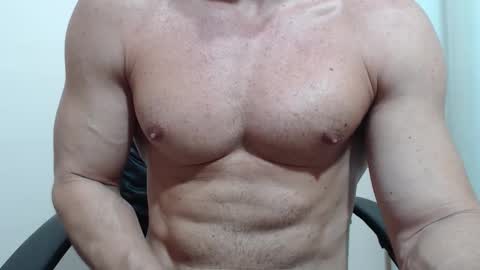 saradorj92 online show from 02/08/26, 01:09