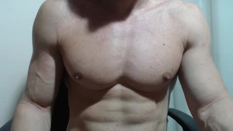 saradorj92 online show from 03/16/26, 05:44