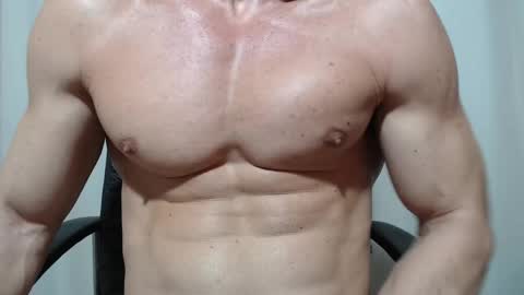 saradorj92 online show from 05/04/26, 04:41