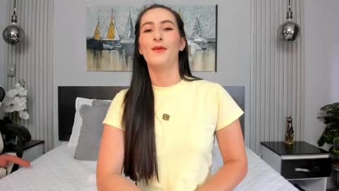 Snapshot of saragomez_1 chatting on 06/03/26, 01:57 Sara Gomez online show from 06/03/26, 01:57