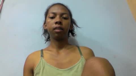 sarah146341 online show from 01/12/26, 05:29