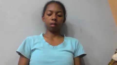 sarah146341 online show from 04/14/26, 05:41