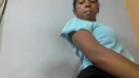 sarah146341 online show from 04/18/26, 07:23