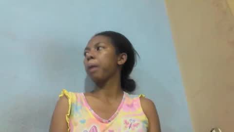 sarah146341 online show from 05/05/26, 08:28