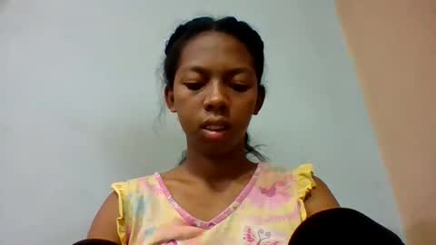 sarah146341 online show from 05/25/26, 04:13