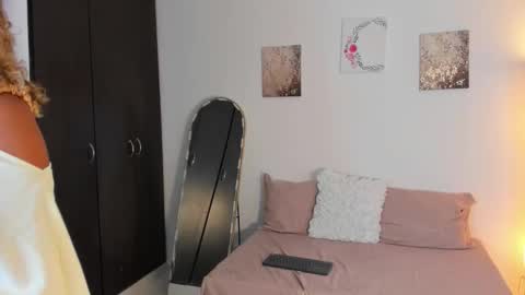 sarah  cinnamon online show from 03/12/26, 07:53